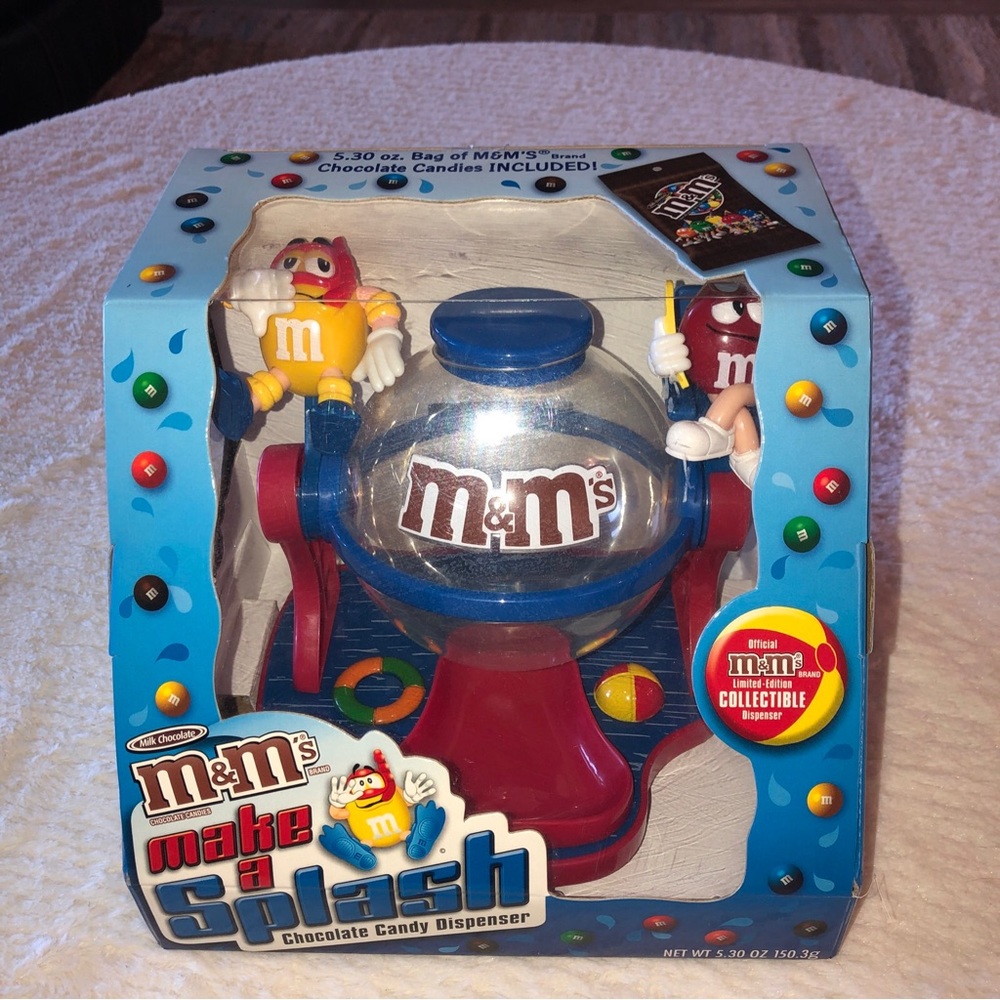 M&M's Candy Dispenser Blue Make A Splash Limited Edition Collectible Unopened.